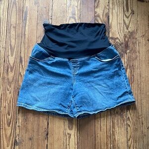Ingrid & Isabel Crossback Waist Maternity Denim Shorts